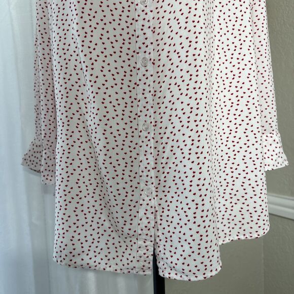 Heart print Button Collared Shirt Women's Size XL White Red Long Sleeve - Picture 8 of 14
